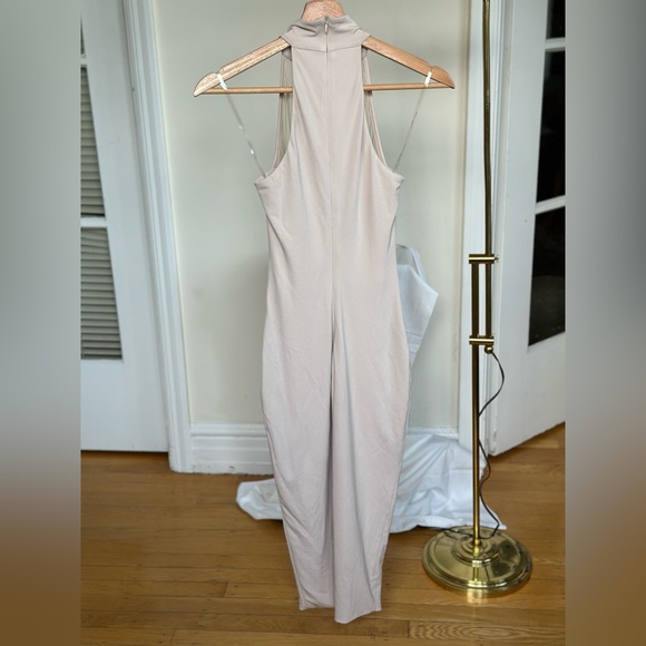 Nookie high neck blush colored dress with mesh inserts - Picture 8 of 8
